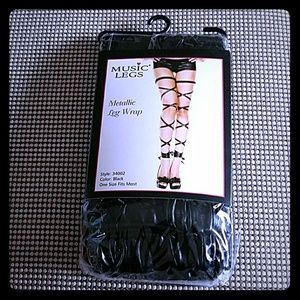 NEW.  Black Leg Straps.